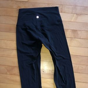 Lulu lemon align 21’ crop